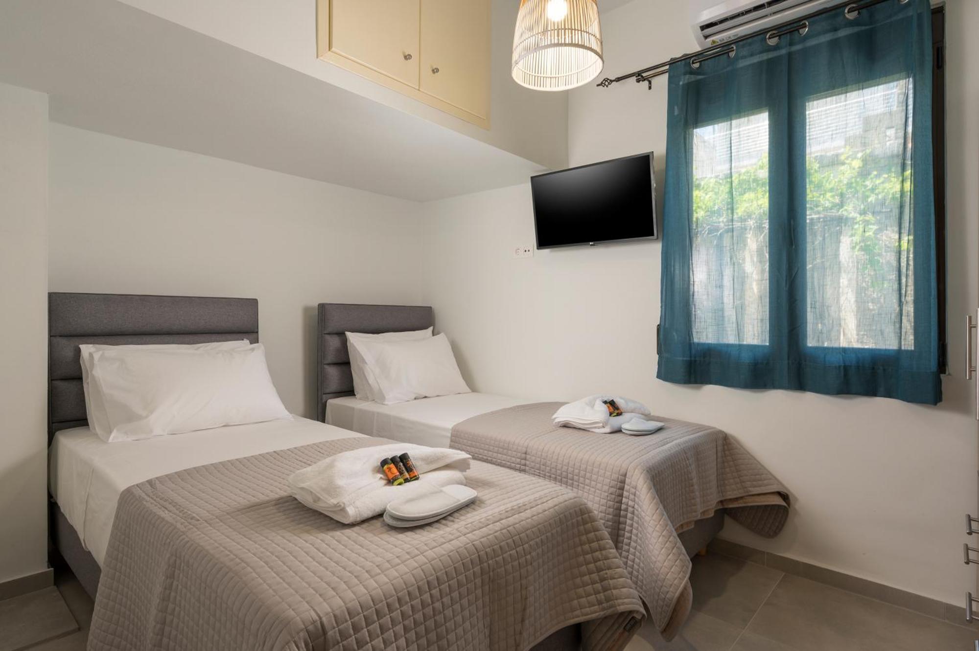 Crescendo City House Chrissi Akti Chania Exterior foto