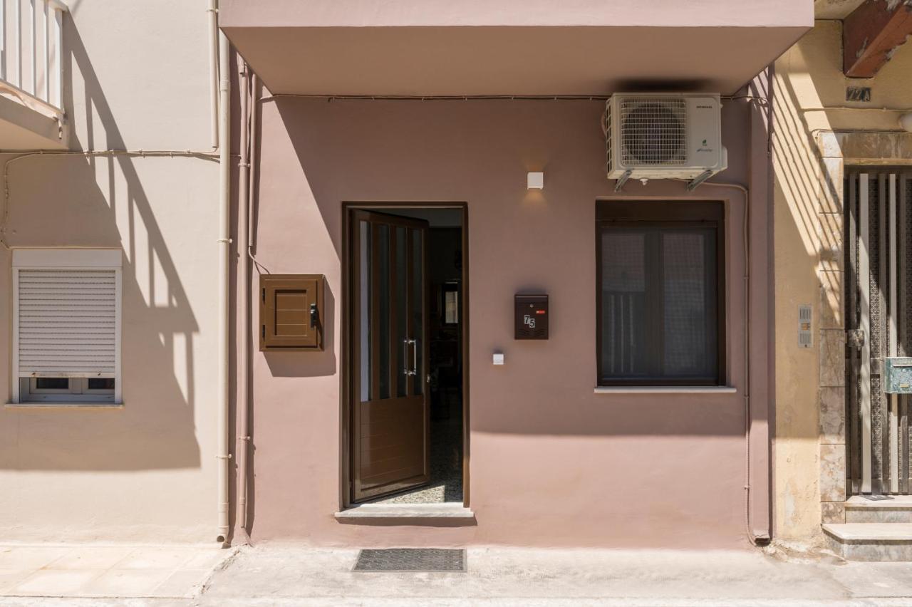 Crescendo City House Chrissi Akti Chania Exterior foto