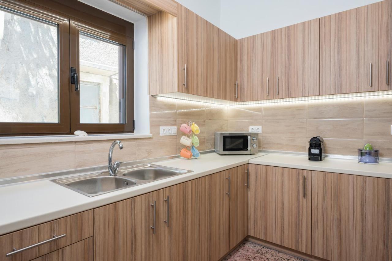 Crescendo City House Chrissi Akti Chania Exterior foto